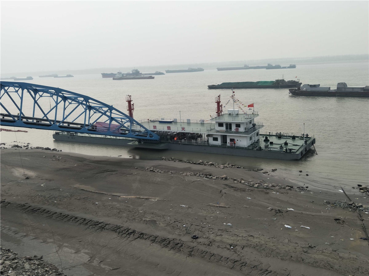 岳陽(yáng)70、90米油化船